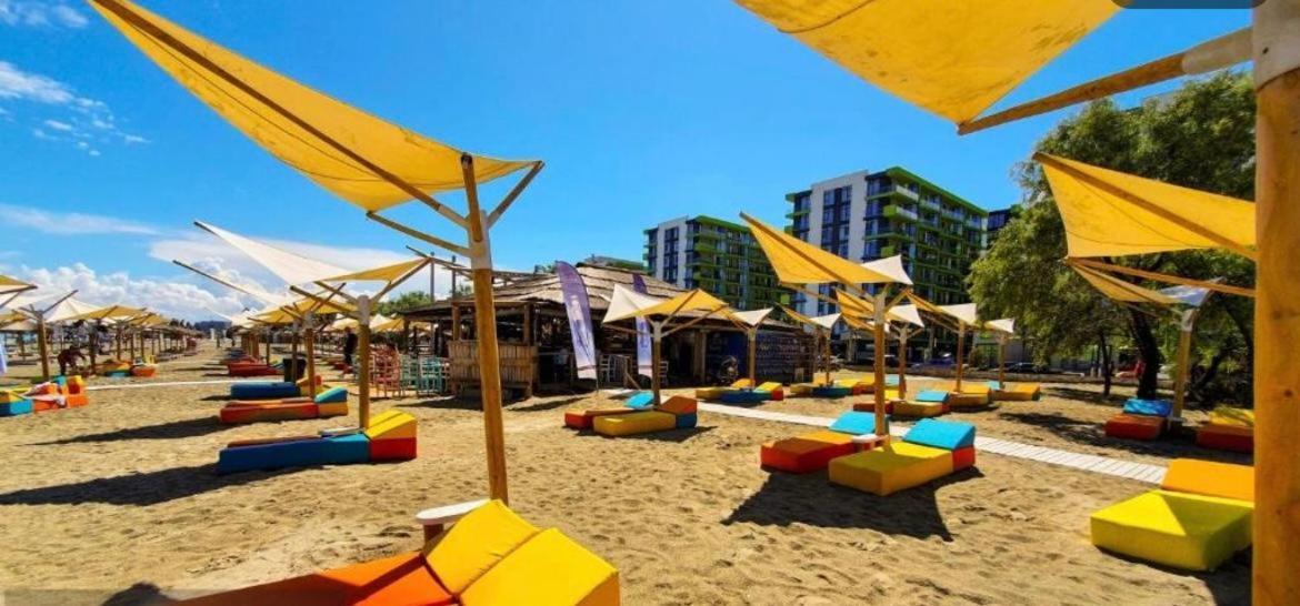Bea Apartament On The Beach -Mamaia Nord Năvodari Exterior foto